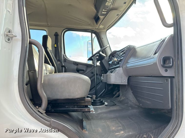 image for item EG2494 2012 Freightliner Business Class M2 Ext. Cab utility / service truck