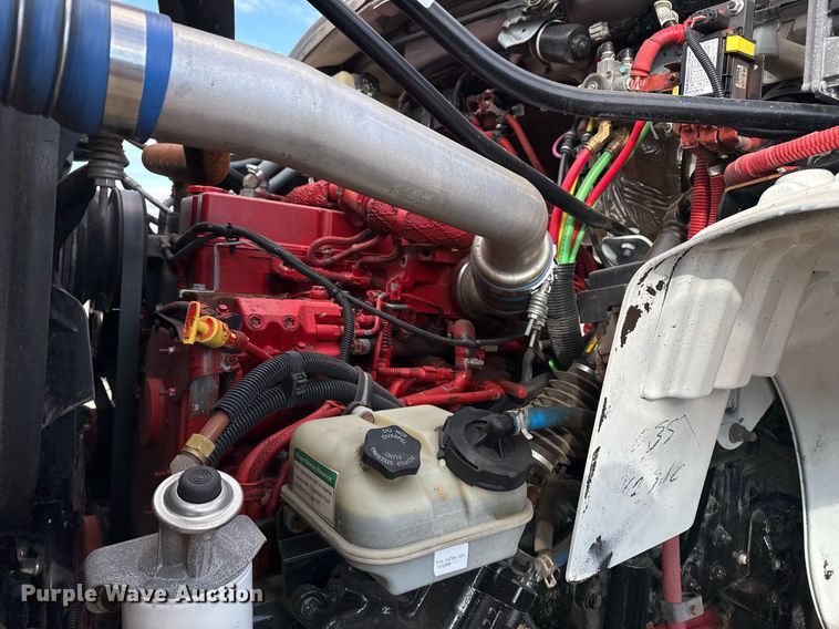 image for item EG2494 2012 Freightliner Business Class M2 Ext. Cab utility / service truck