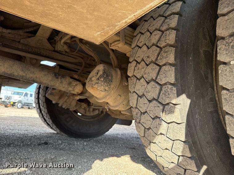 image for item EG2494 2012 Freightliner Business Class M2 Ext. Cab utility / service truck