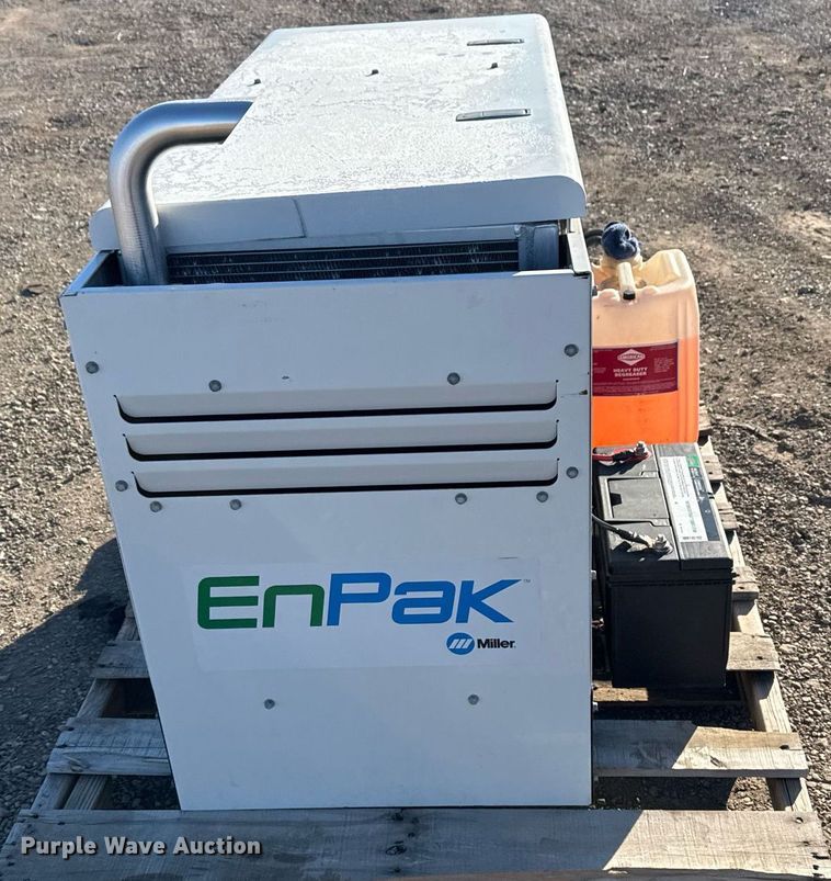 image for item EG2498 2009 Miller EnPak air compressor