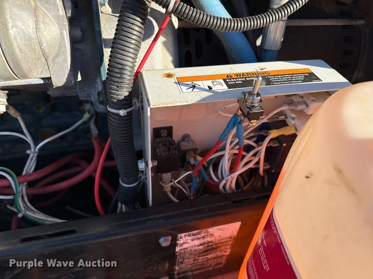 image for item EG2498 2009 Miller EnPak air compressor