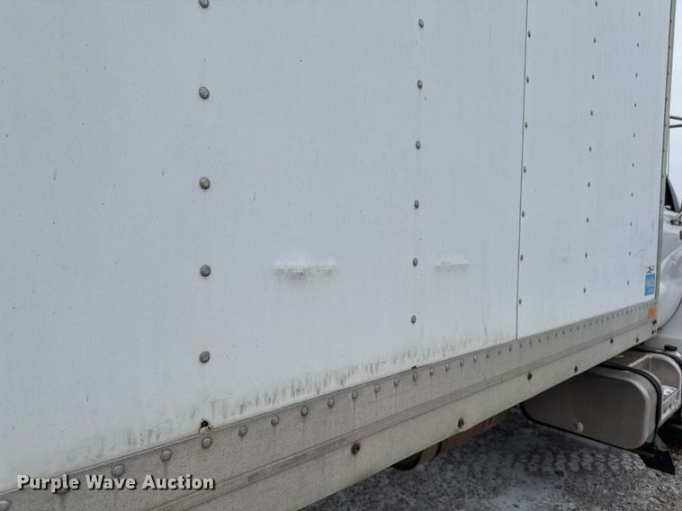 image for item EG7155 2003 Ford F650 Super Duty box truck