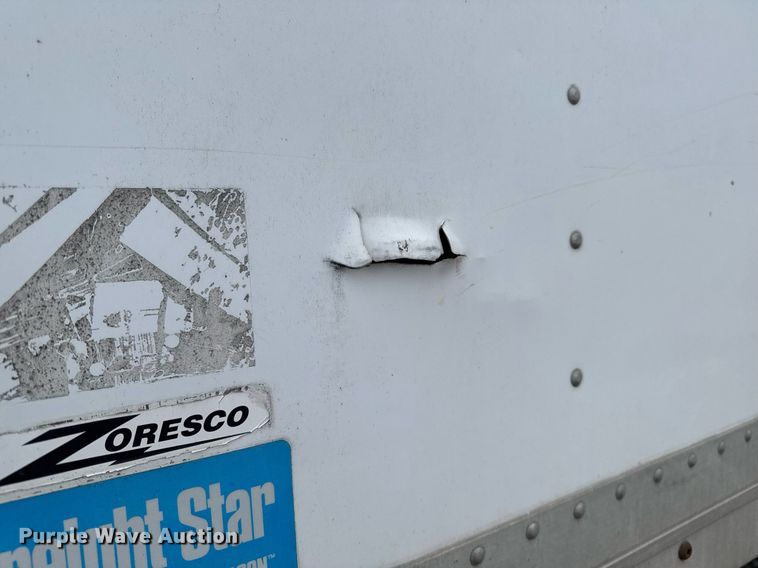 image for item EG7155 2003 Ford F650 Super Duty box truck