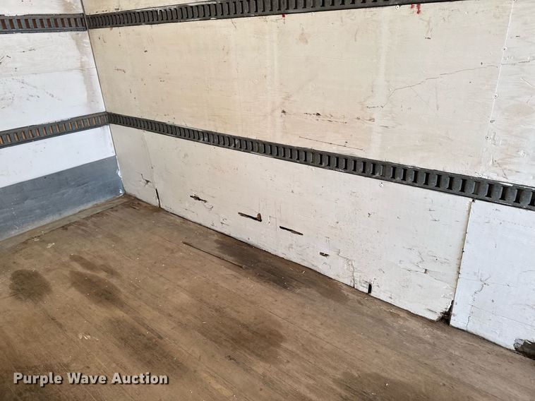 image for item EG7155 2003 Ford F650 Super Duty box truck