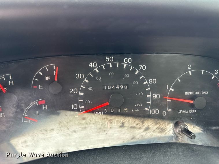 image for item EG7155 2003 Ford F650 Super Duty box truck