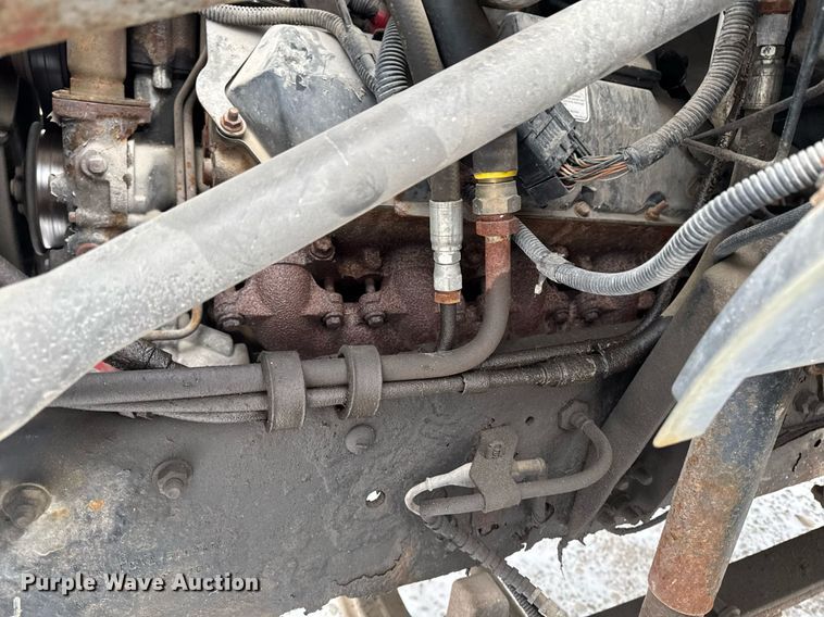 image for item EG7155 2003 Ford F650 Super Duty box truck