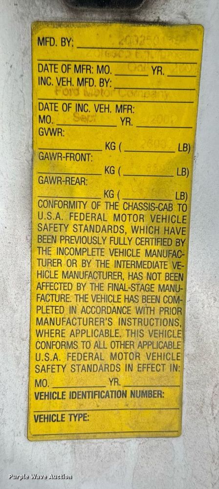 image for item EG7155 2003 Ford F650 Super Duty box truck