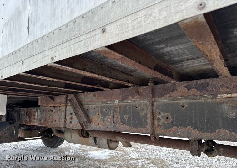 image for item EG7156 2002 Ford F650 Super Duty box truck