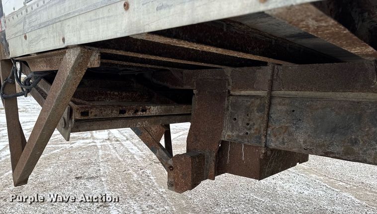 image for item EG7156 2002 Ford F650 Super Duty box truck