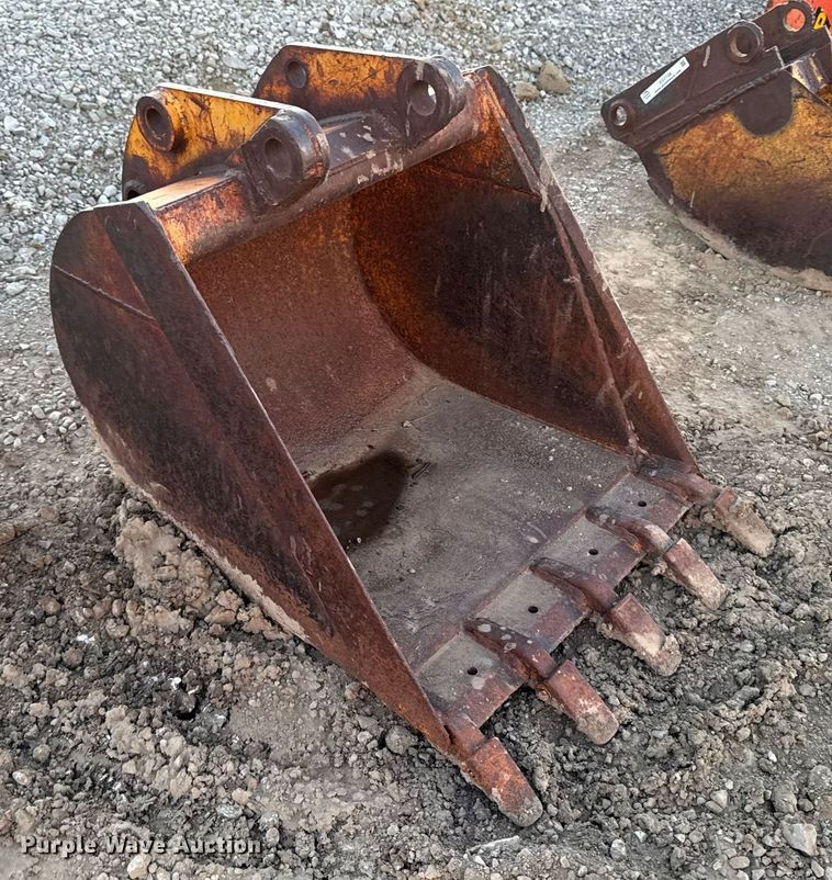 image for item EG7157 (2) backhoe buckets