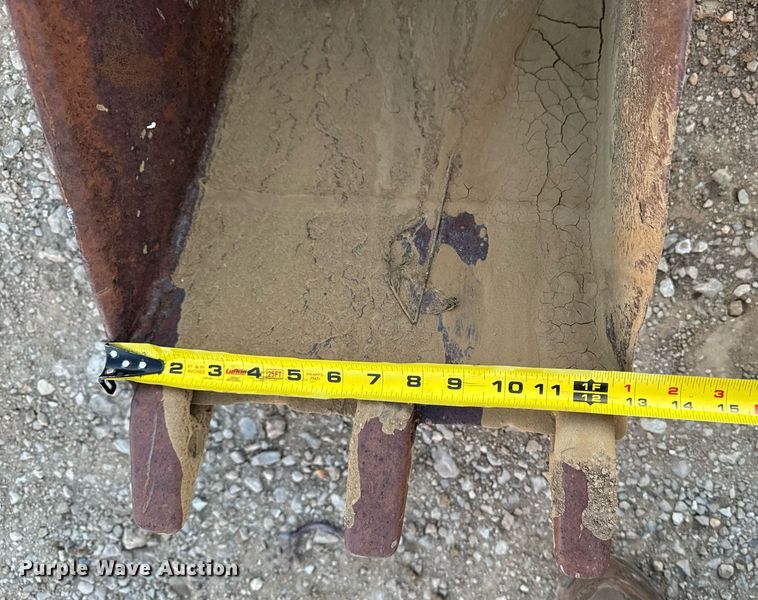 image for item EG7157 (2) backhoe buckets