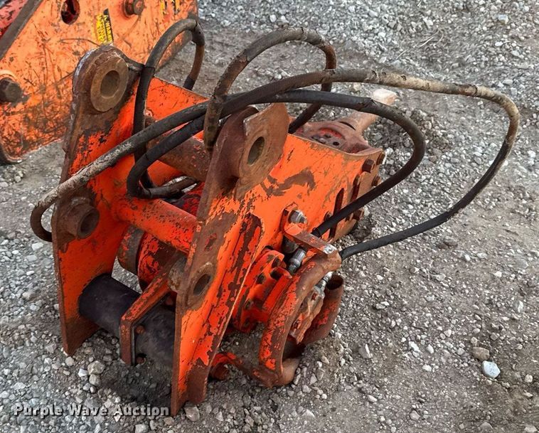 image for item EG7160 (2) NPK Construction Equipment H-4XE breakers