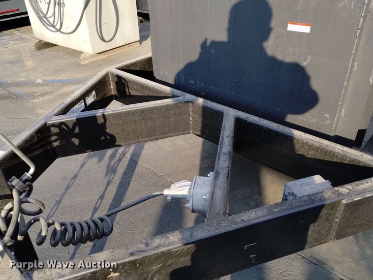 image for item EH0124 2022 Gillette SPJD-2100-3-2-2 generator