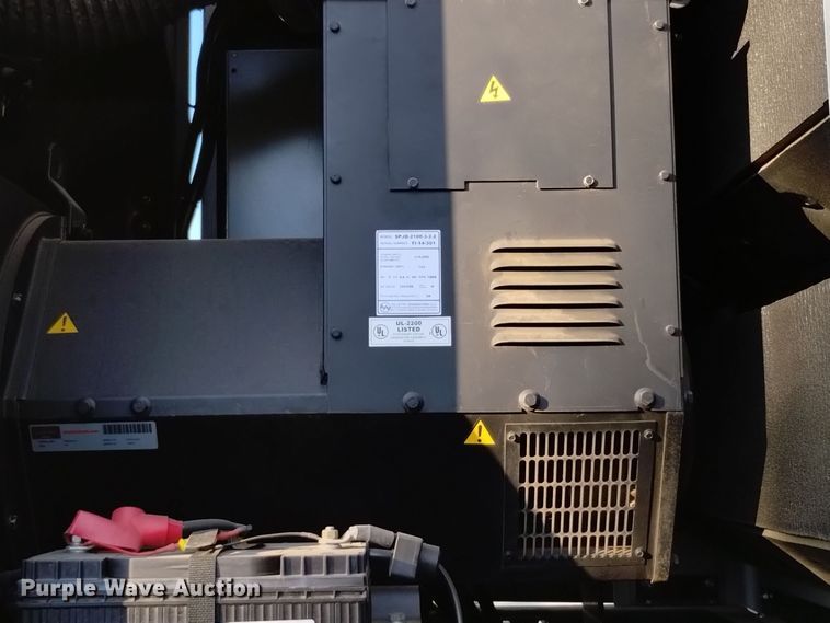 image for item EH0124 2022 Gillette SPJD-2100-3-2-2 generator