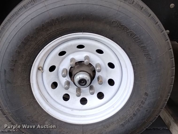 image for item EH0124 2022 Gillette SPJD-2100-3-2-2 generator