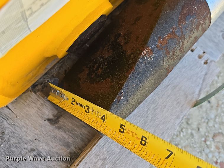 image for item EH8541 2024 Toft 1000 breaker