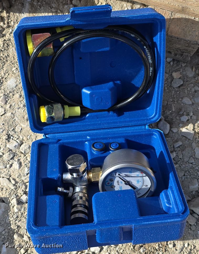 image for item EH8541 2024 Toft 1000 breaker