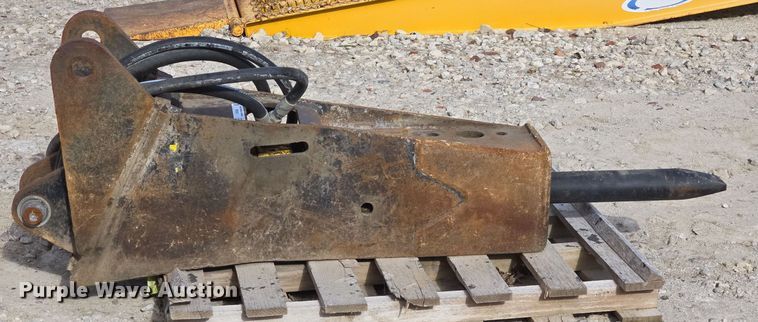 image for item EH8542 Stanley breaker