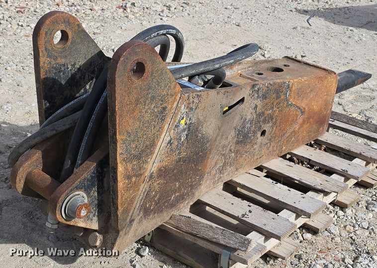 image for item EH8542 Stanley breaker