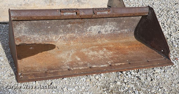 image for item EH8544 (5) skid steer buckets