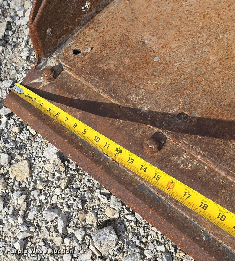 image for item EH8544 (5) skid steer buckets