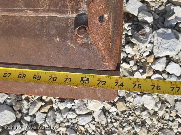 image for item EH8544 (5) skid steer buckets