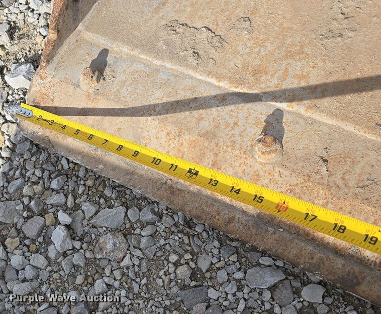 image for item EH8544 (5) skid steer buckets