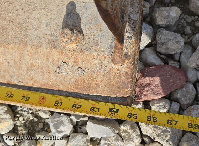 image for item EH8544 (5) skid steer buckets