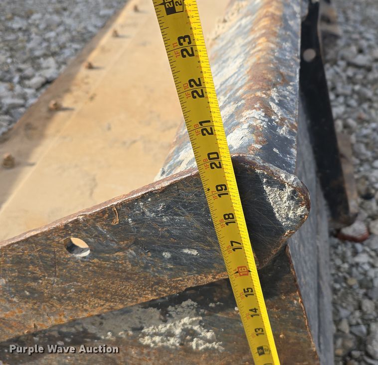 image for item EH8544 (5) skid steer buckets