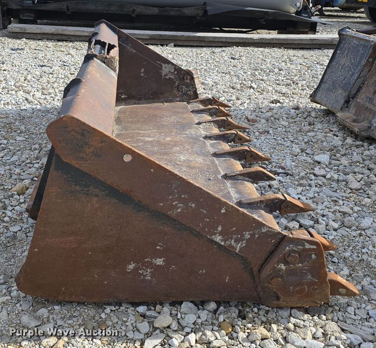 image for item EH8544 (5) skid steer buckets