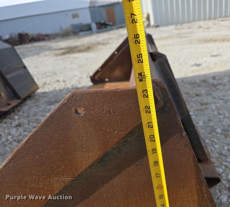 image for item EH8544 (5) skid steer buckets