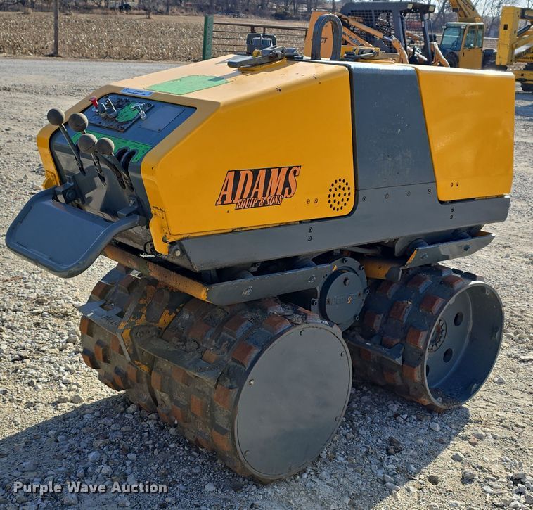 image for item EH8545 Benford BTR851 trench compactor