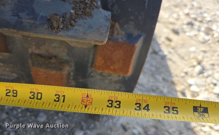 image for item EH8545 Benford BTR851 trench compactor