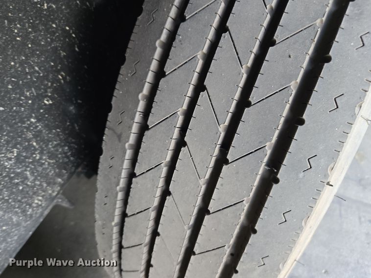 image for item EI4151 2023 Gillette SPJD-2100-3-2-2 generator