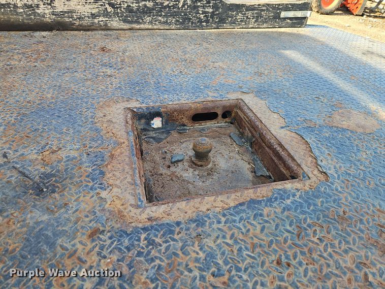 image for item EI8809 2016 Dodge Ram 5500HD Crew Cab flatbed truck