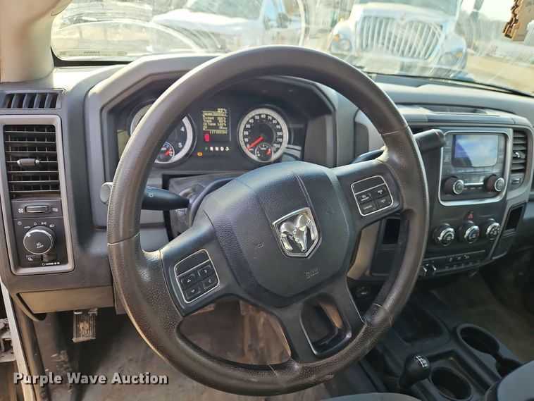 image for item EI8809 2016 Dodge Ram 5500HD Crew Cab flatbed truck