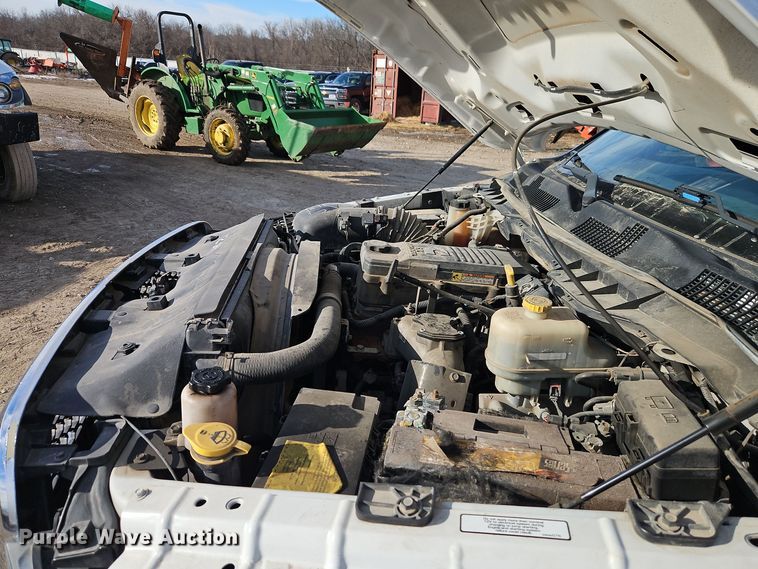 image for item EI8809 2016 Dodge Ram 5500HD Crew Cab flatbed truck