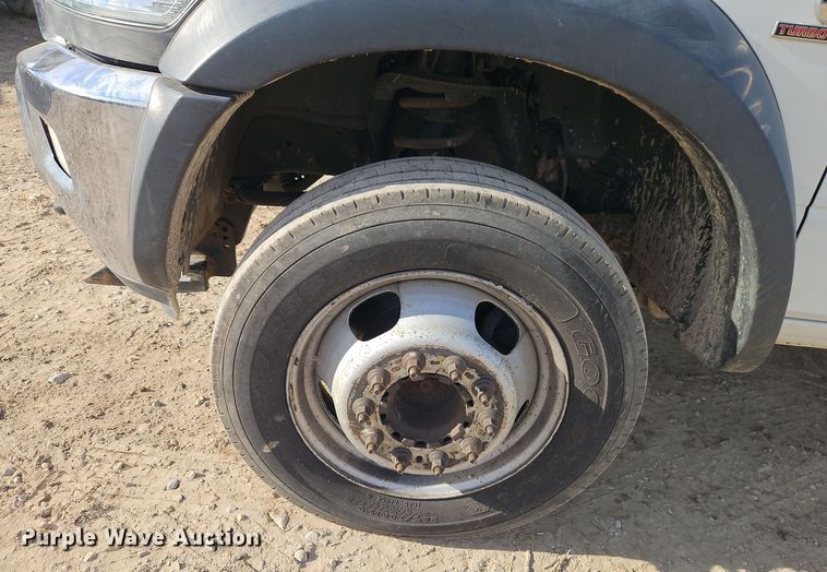 image for item EI8809 2016 Dodge Ram 5500HD Crew Cab flatbed truck