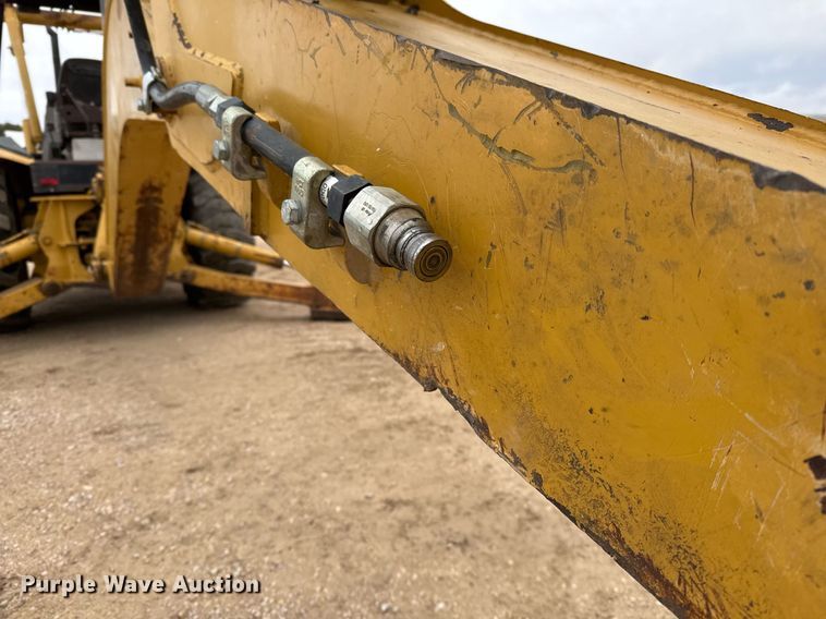 image for item EJ3334 1996 Caterpillar 426B backhoe