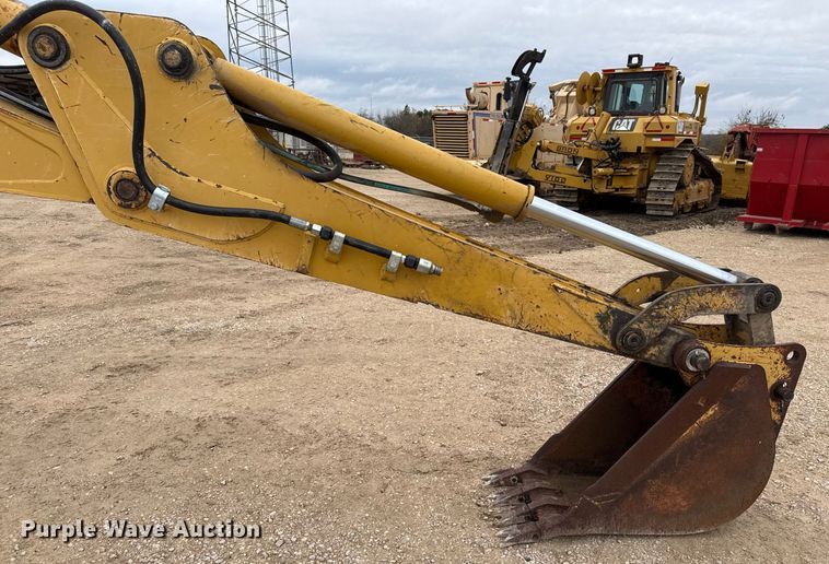 image for item EJ3334 1996 Caterpillar 426B backhoe