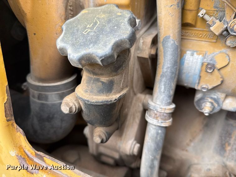 image for item EJ3334 1996 Caterpillar 426B backhoe