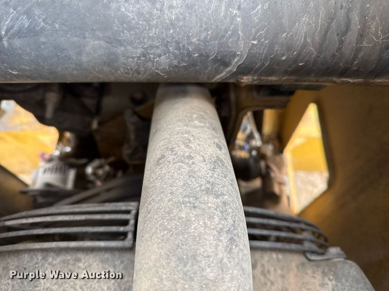 image for item EJ3334 1996 Caterpillar 426B backhoe