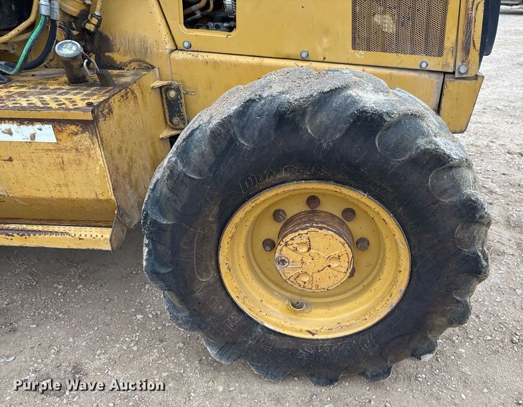 image for item EJ3334 1996 Caterpillar 426B backhoe