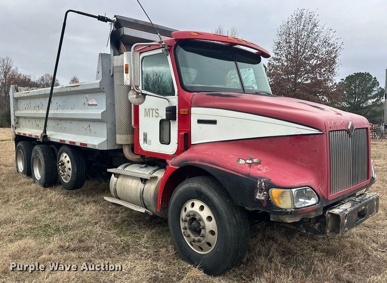 image for item EJ5263 2007 International 9200i SBA 6X4 dump truck