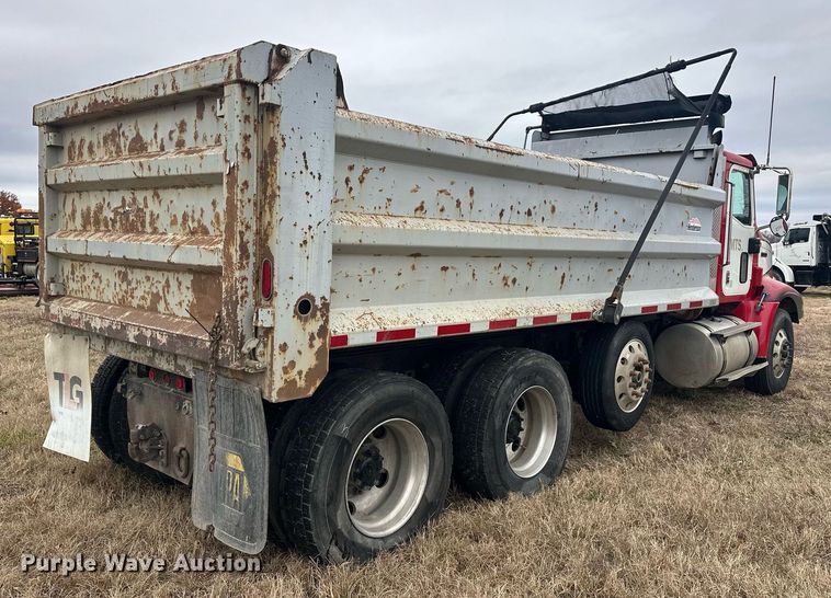 image for item EJ5263 2007 International 9200i SBA 6X4 dump truck