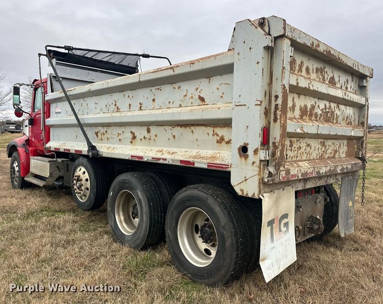 image for item EJ5263 2007 International 9200i SBA 6X4 dump truck