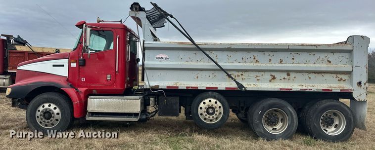 image for item EJ5263 2007 International 9200i SBA 6X4 dump truck