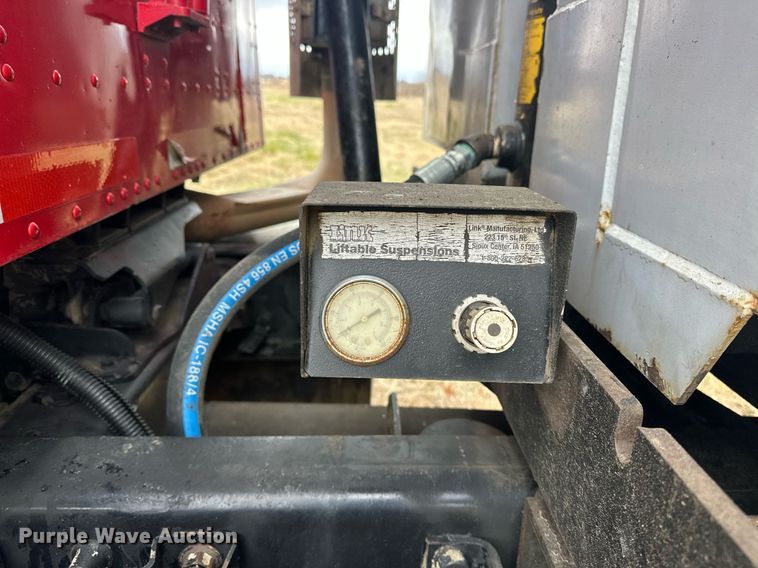 image for item EJ5263 2007 International 9200i SBA 6X4 dump truck