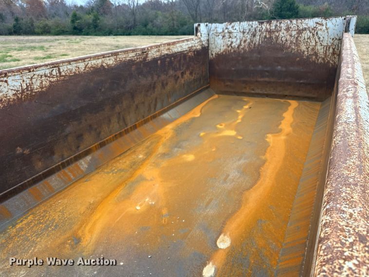 image for item EJ5263 2007 International 9200i SBA 6X4 dump truck