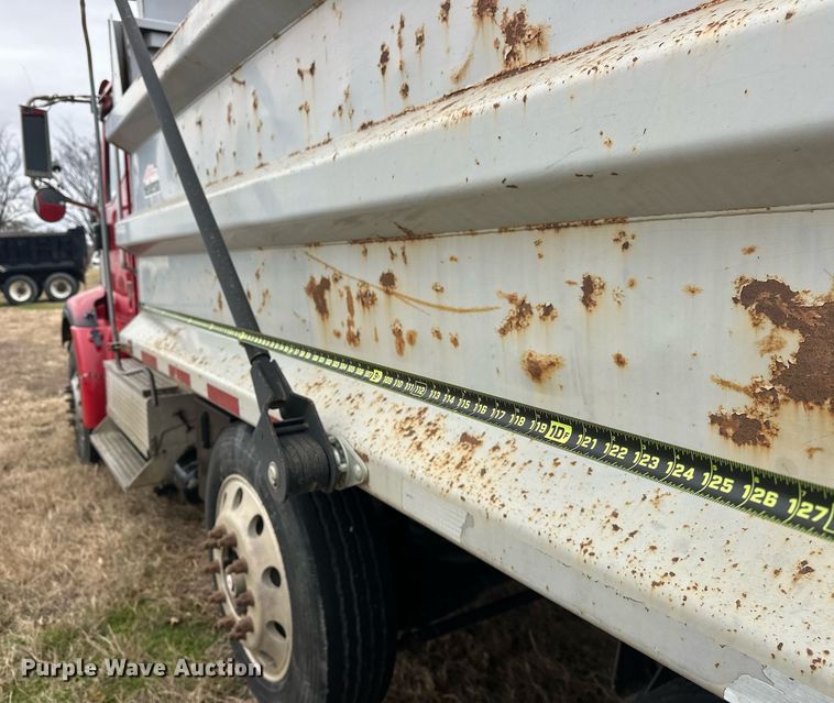 image for item EJ5263 2007 International 9200i SBA 6X4 dump truck